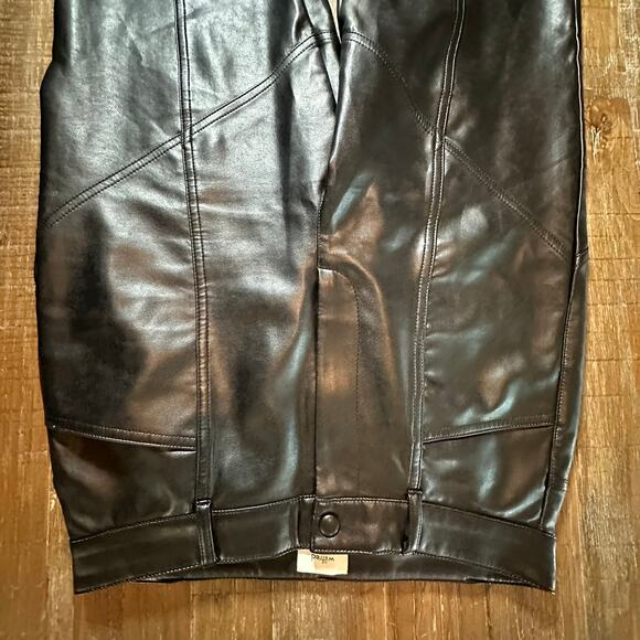 WILFRED PANTS WOMEN’S‎ 8 BLACK VEGAN LEATHER HIGH RISE SLIM LEG TROUSERS - Picture 3 of 10